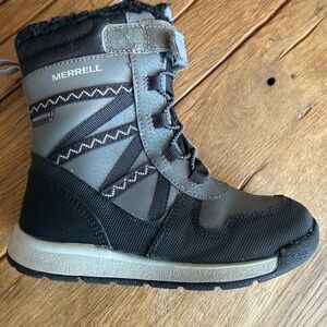Merrell Kids' Black and Gray Snow Boots